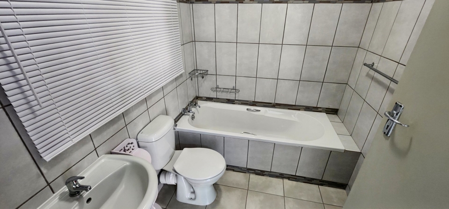 3 Bedroom Property for Sale in Uitsig Free State